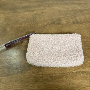 $1 ipsy Fuzzy Pink Make-up Pouch (BUNDLE ONLY)